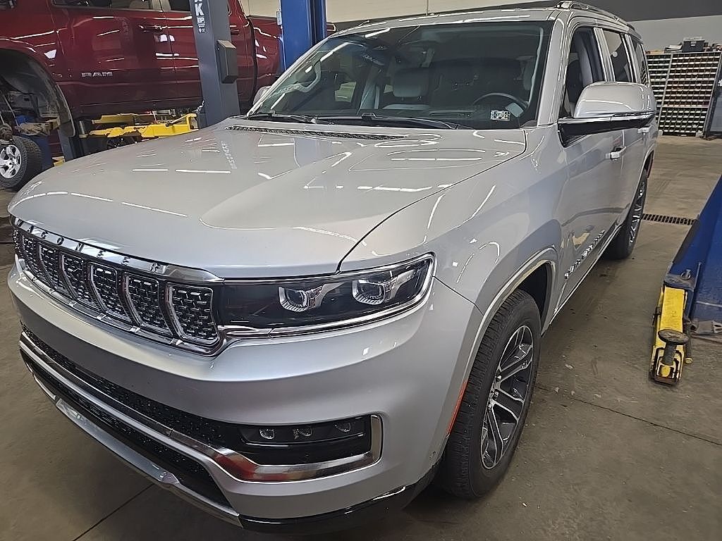 2022 JEEP Grand Wagoneer
