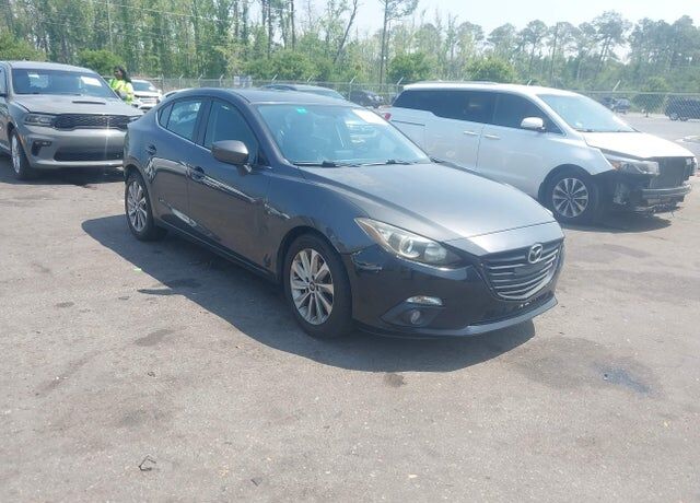 2016 MAZDA Mazda3