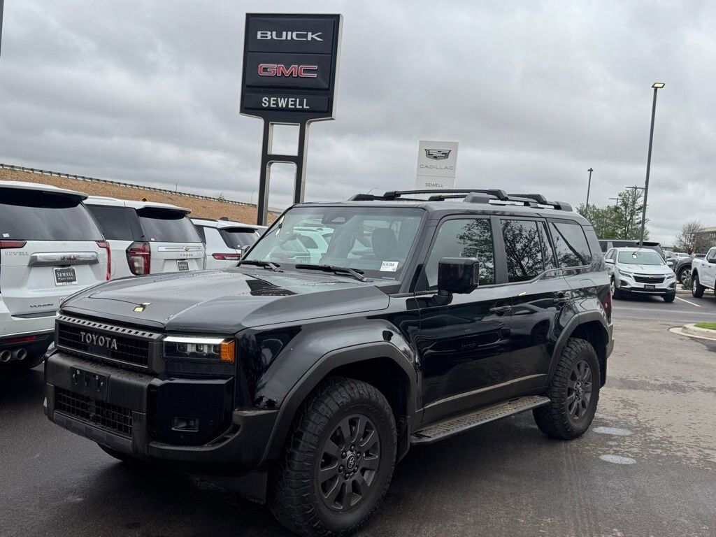 2025 TOYOTA Land Cruiser