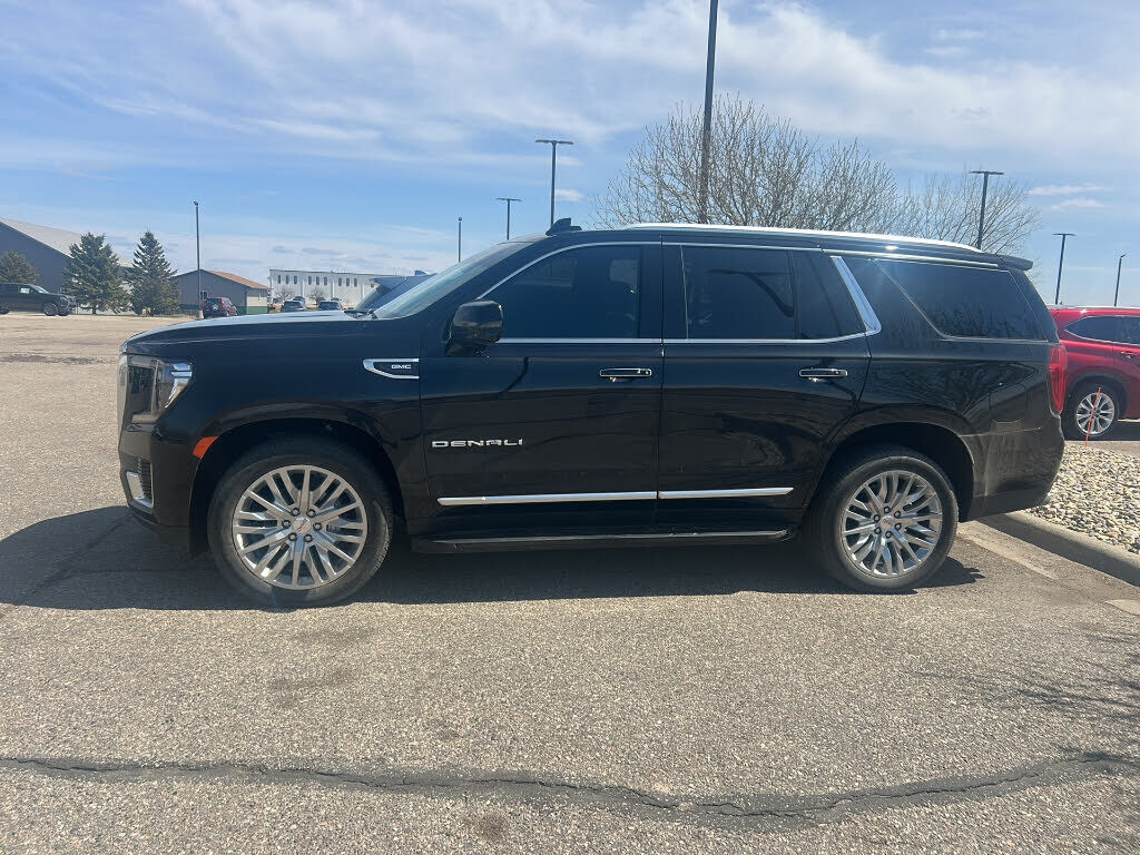 2023 GMC Yukon