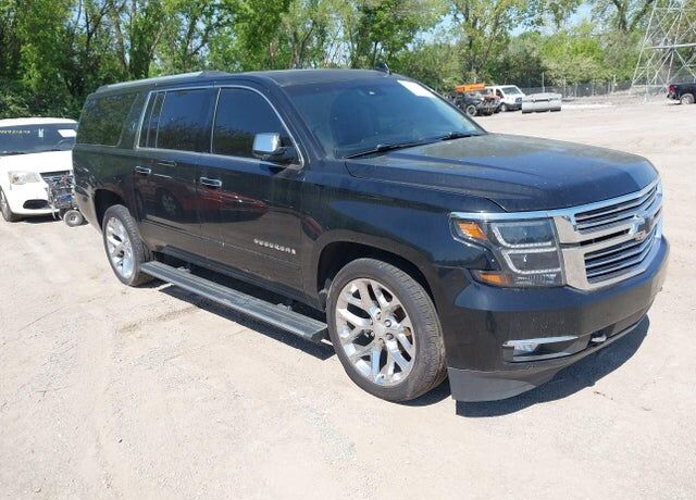 2015 CHEVROLET Suburban