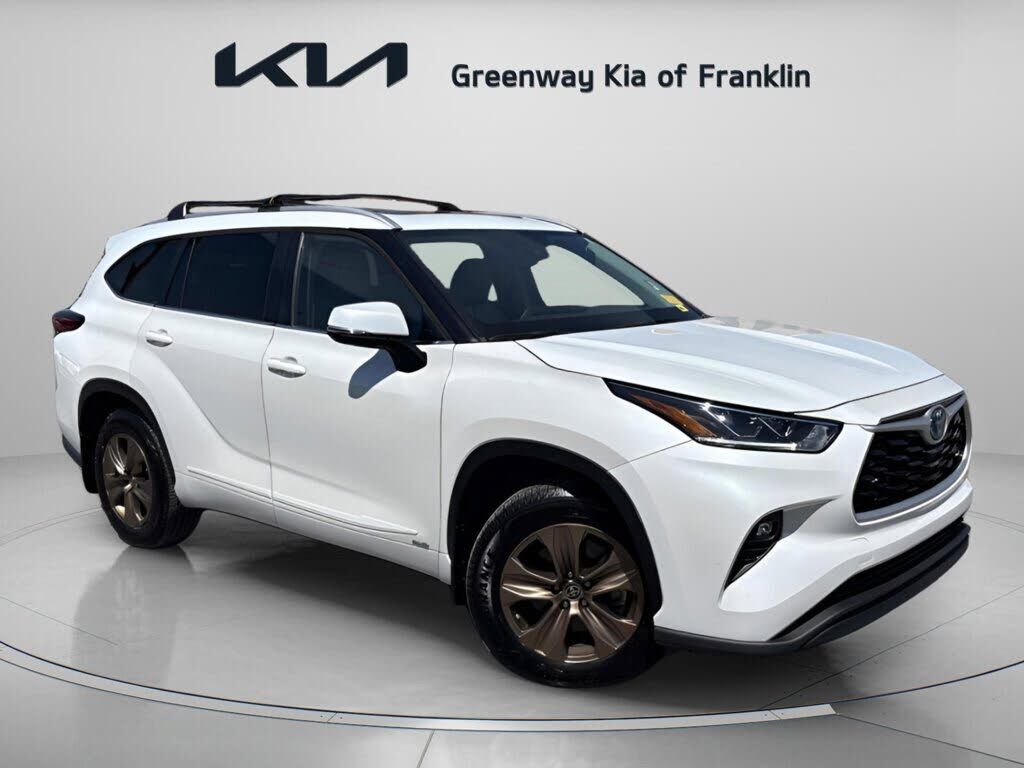 2023 TOYOTA Highlander