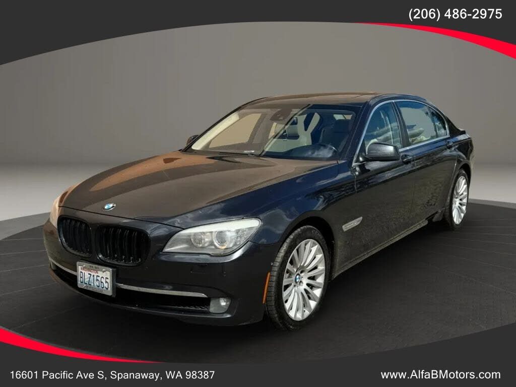 2012 BMW 7 Series