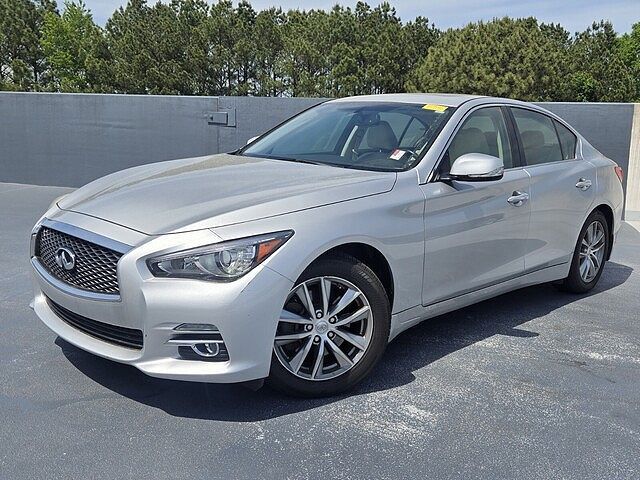 2016 INFINITI Q50