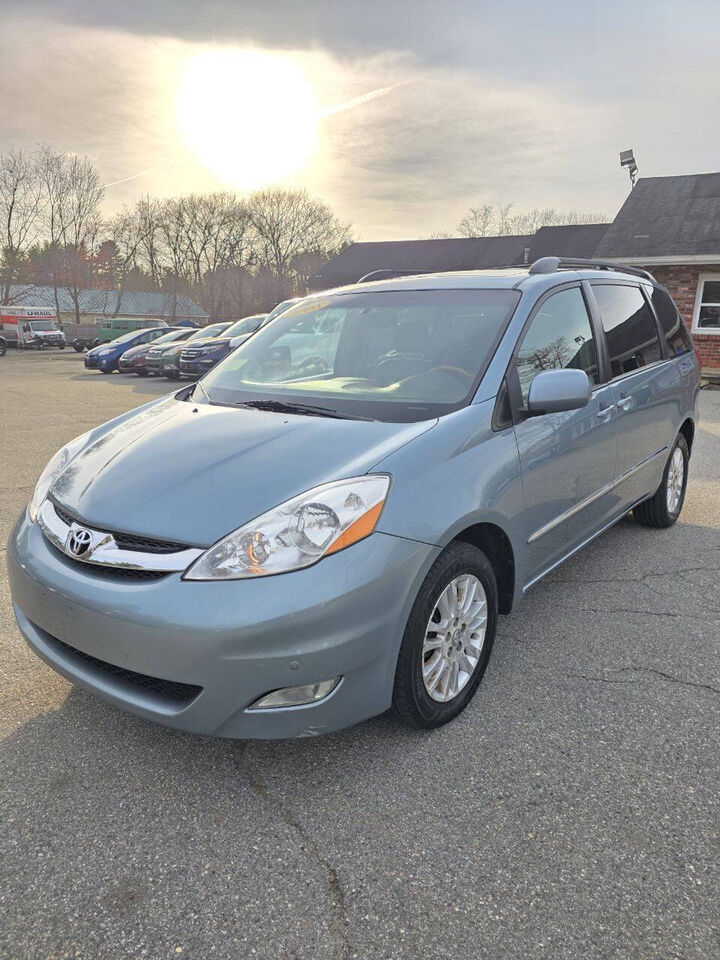 2008 TOYOTA Sienna