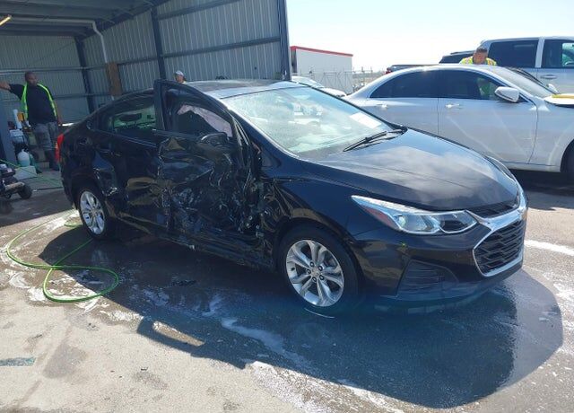 2019 CHEVROLET Cruze