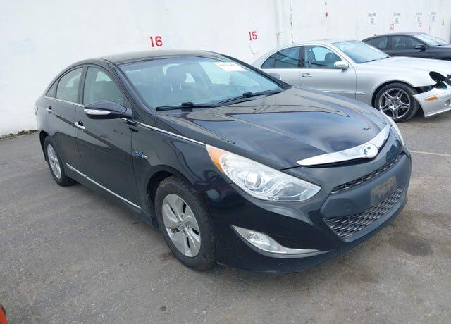 2013 HYUNDAI Sonata