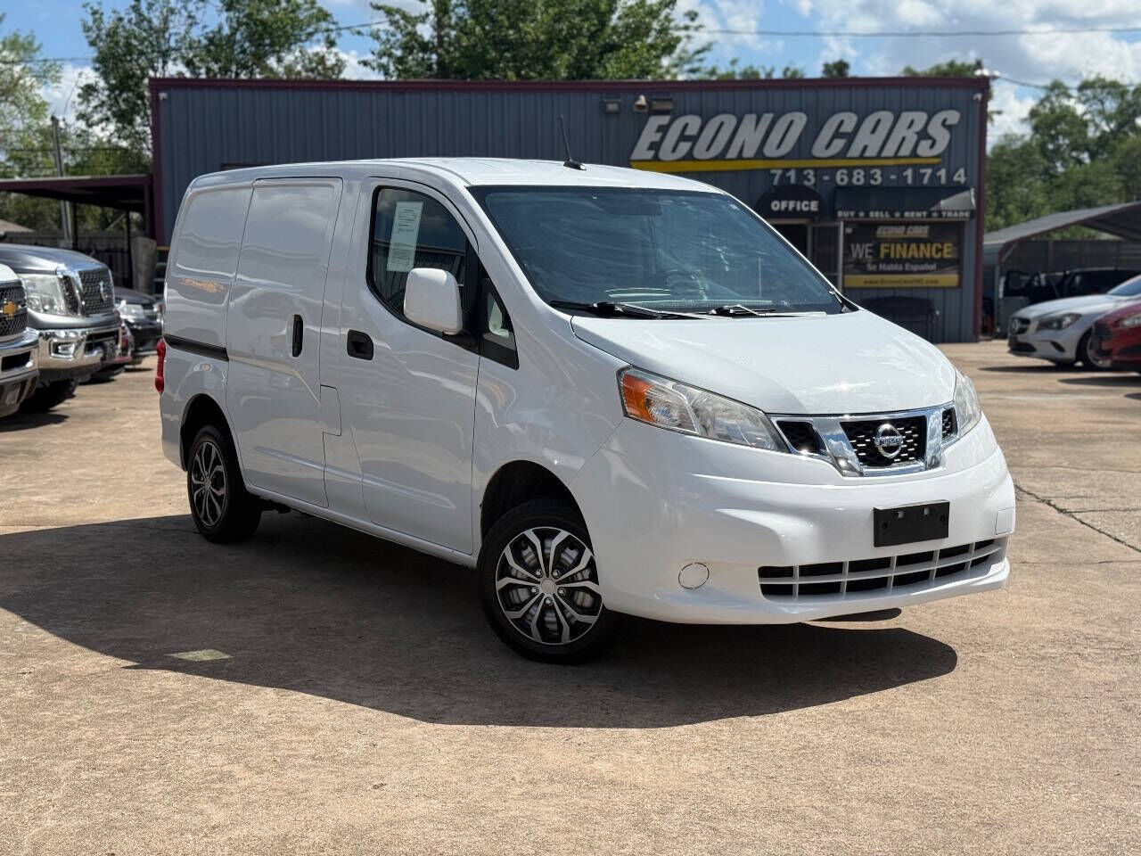 2020 NISSAN NV200