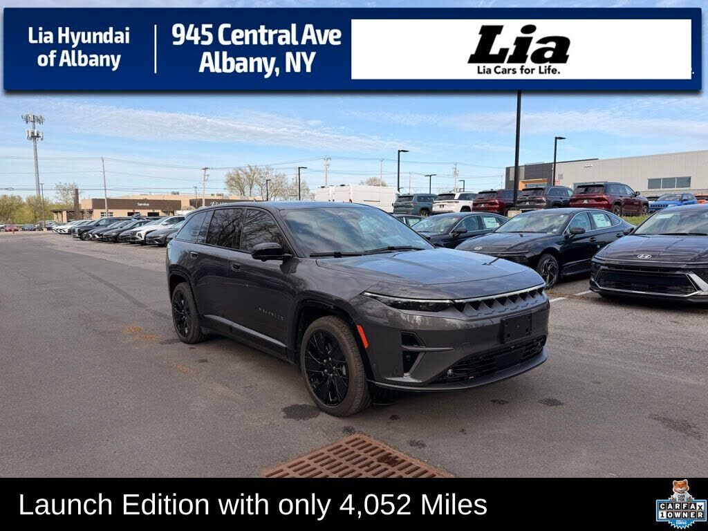 2025 JEEP Wagoneer S