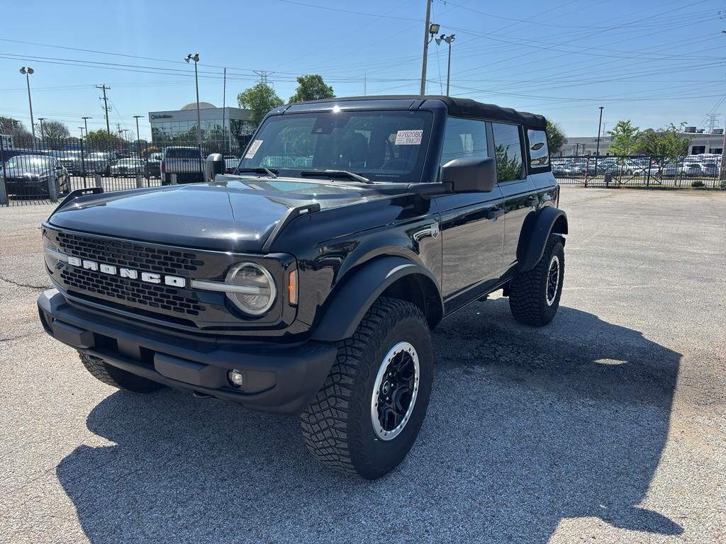 2022 FORD Bronco