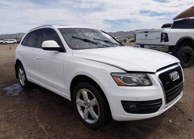 2010 AUDI Q5