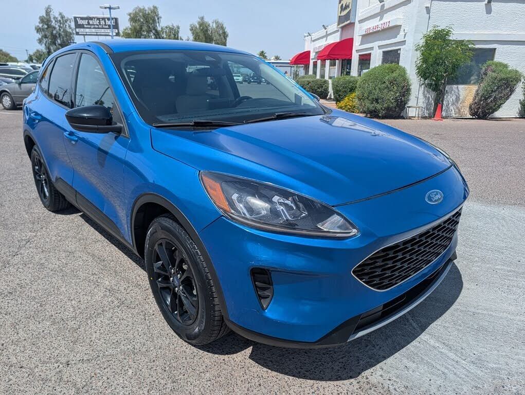 2020 FORD Escape