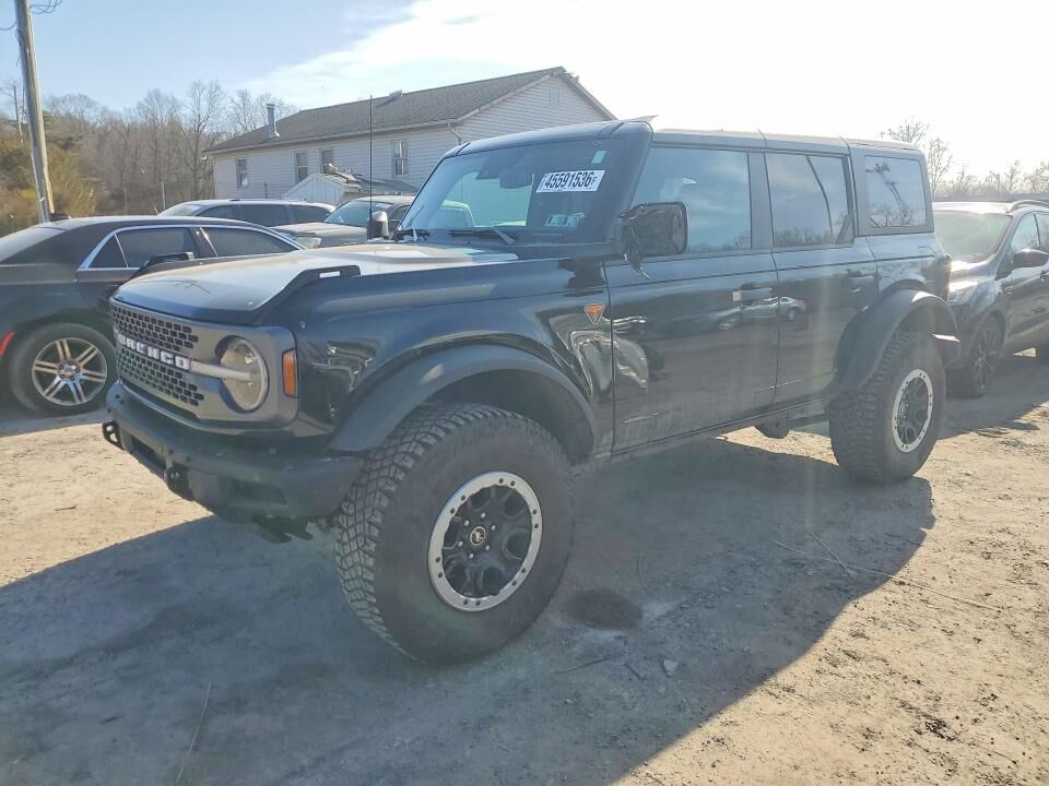 2024 FORD Bronco