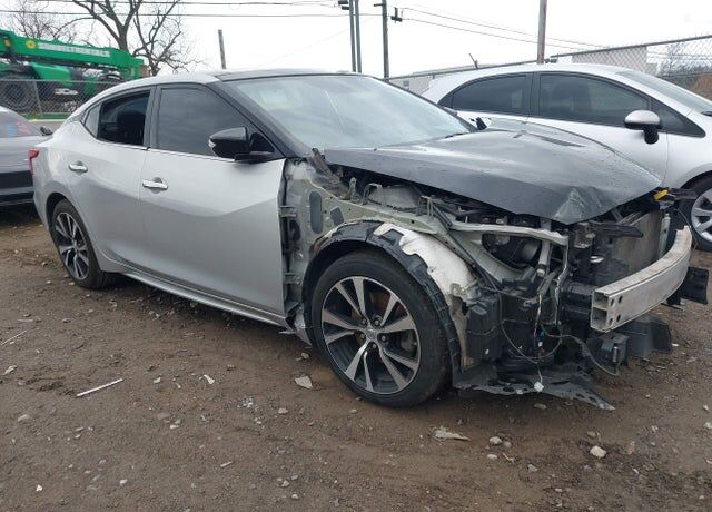 2018 NISSAN Maxima