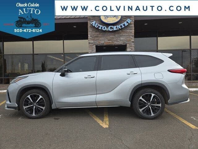 2021 TOYOTA Highlander