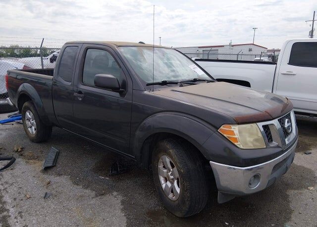 2011 NISSAN Frontier