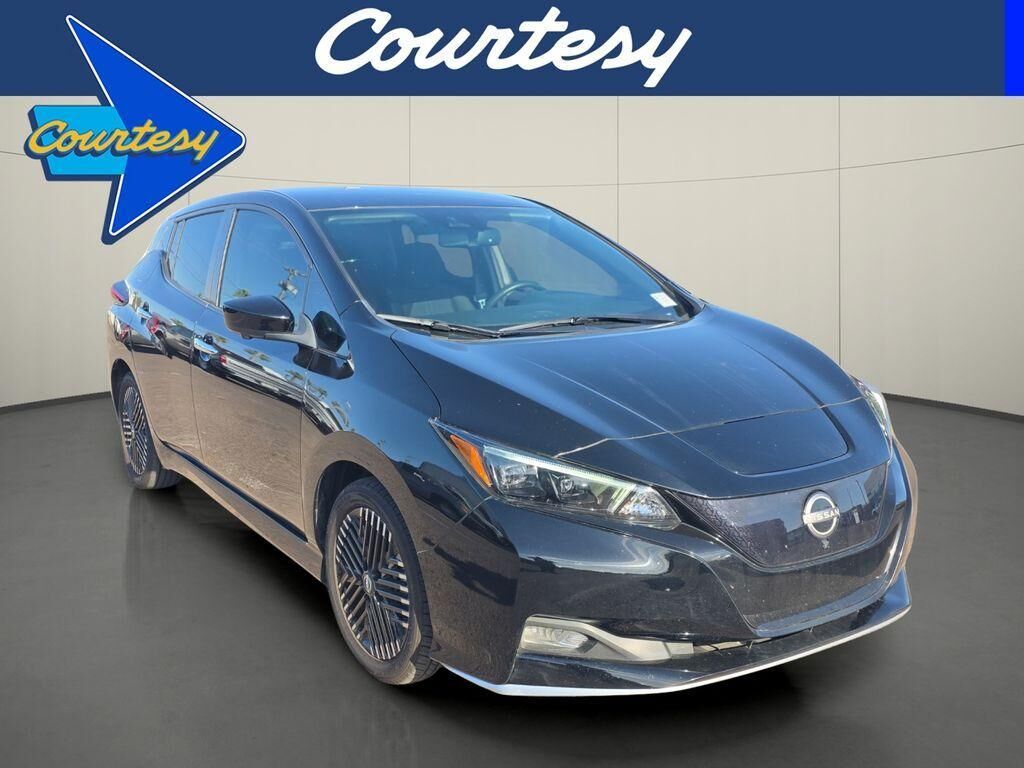 2024 NISSAN Leaf