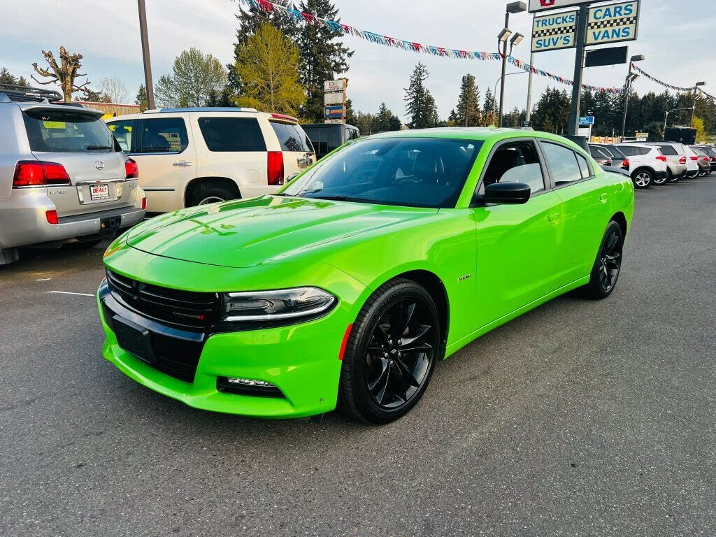 2017 DODGE Charger