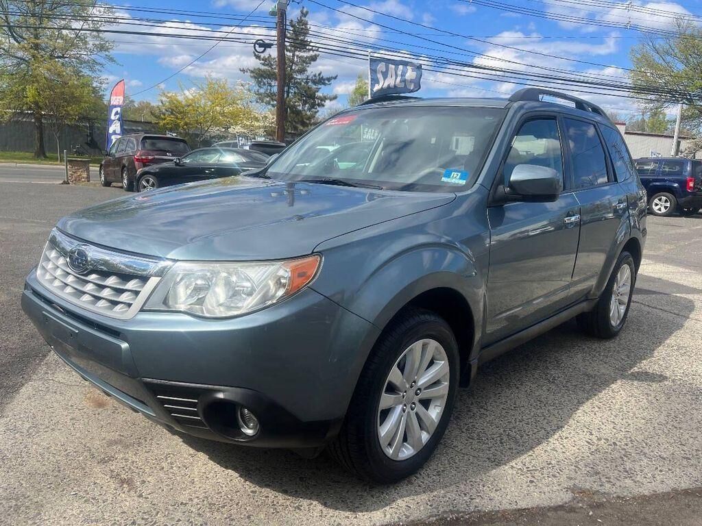 2013 SUBARU Forester