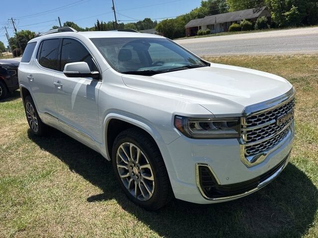 2023 GMC Acadia