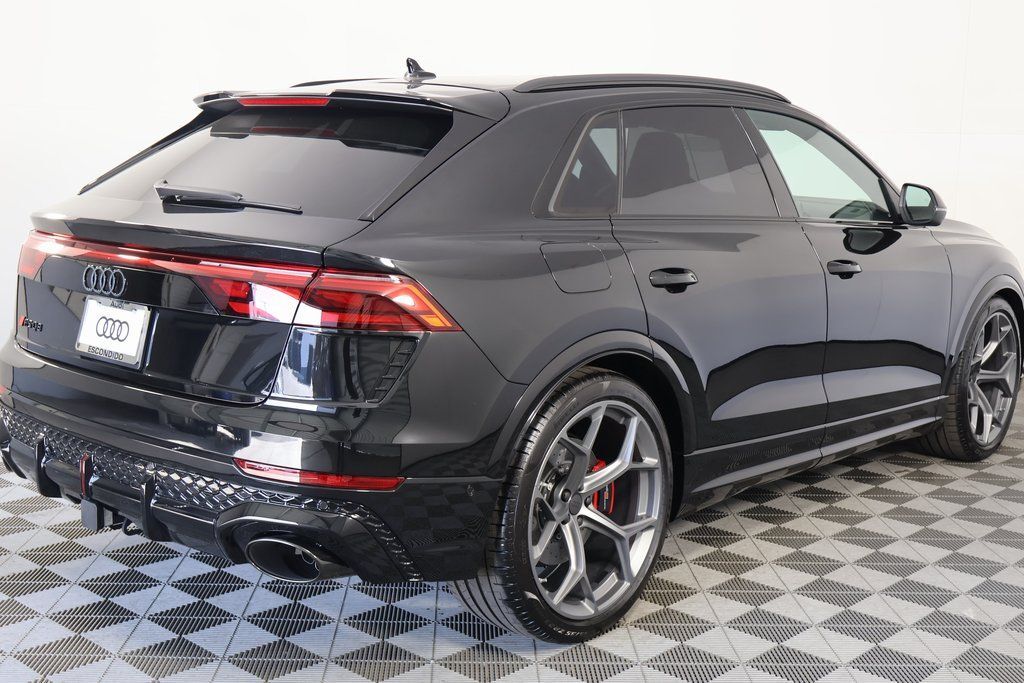 2026 Audi RS Q8