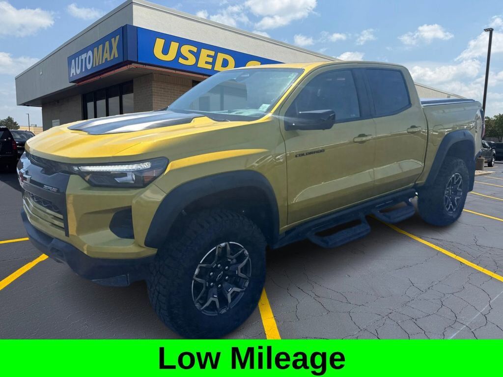 2024 CHEVROLET Colorado