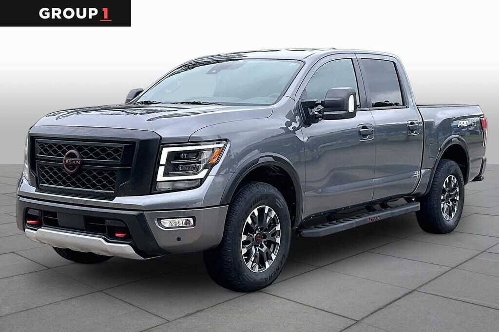 2023 NISSAN Titan
