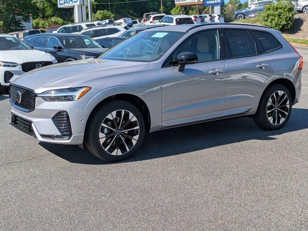 2026 VOLVO XC60