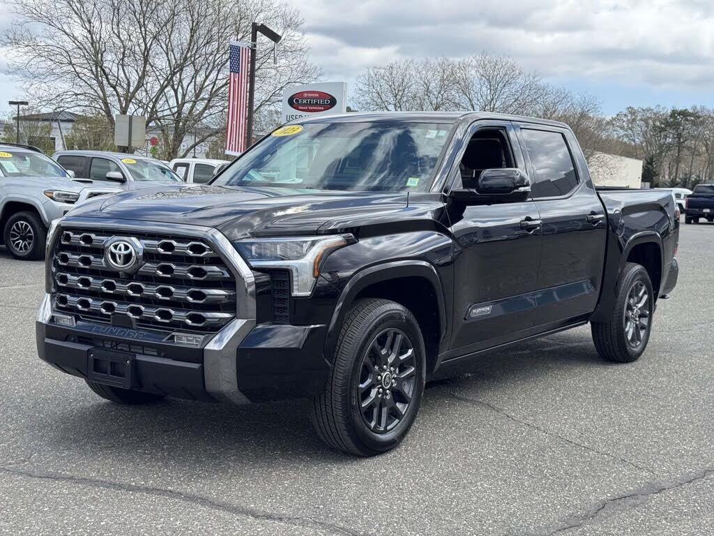2023 TOYOTA Tundra