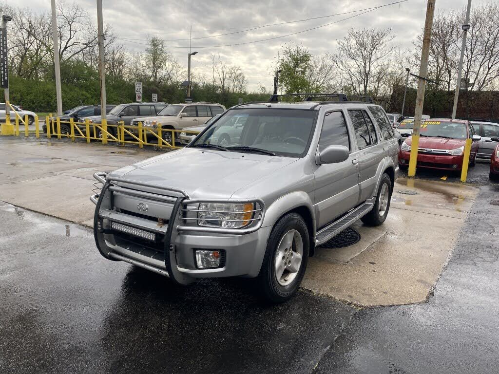 2003 INFINITI QX4