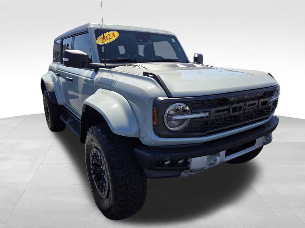 2024 FORD Bronco
