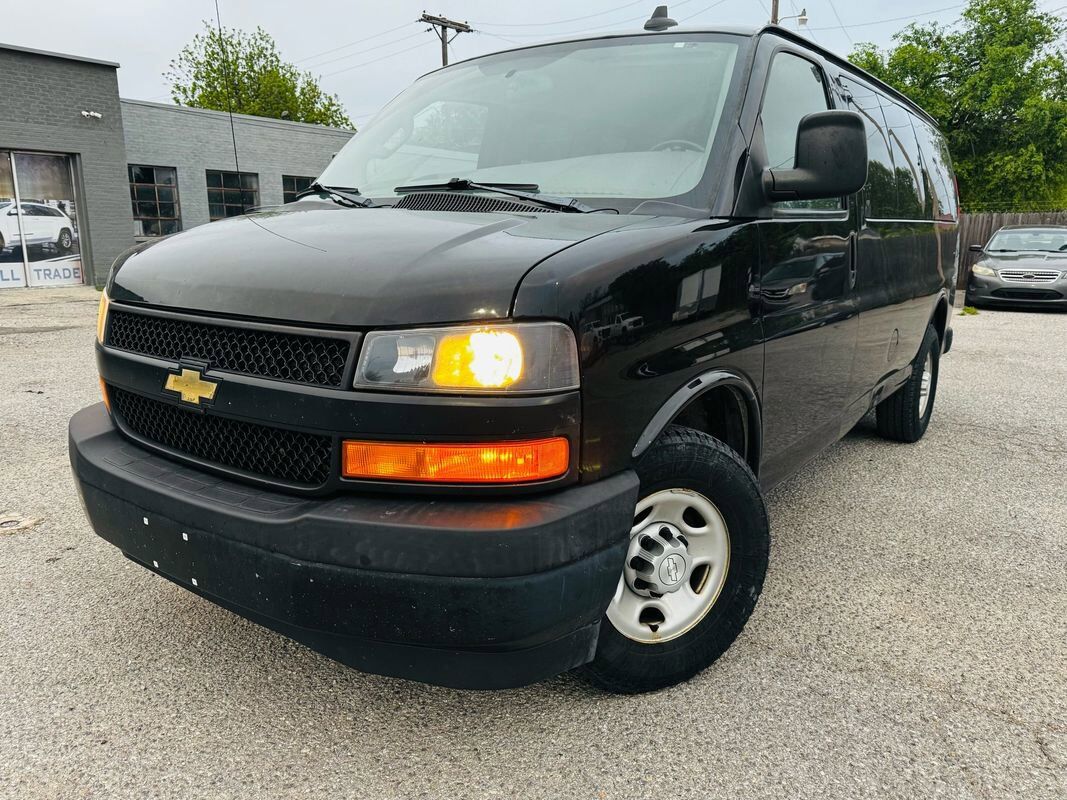 2018 CHEVROLET Express