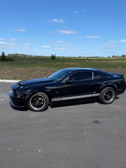 2005 FORD Mustang