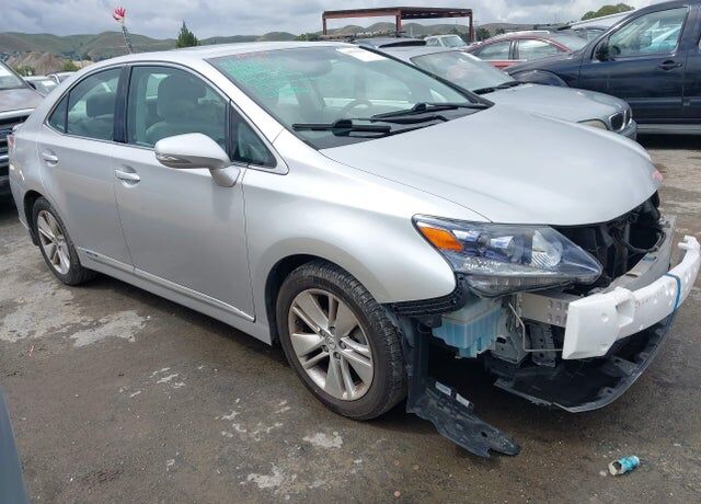 2010 LEXUS HS