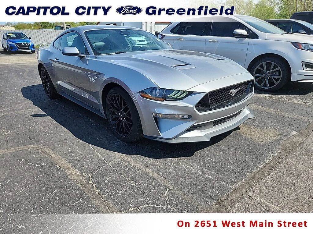 2021 FORD Mustang