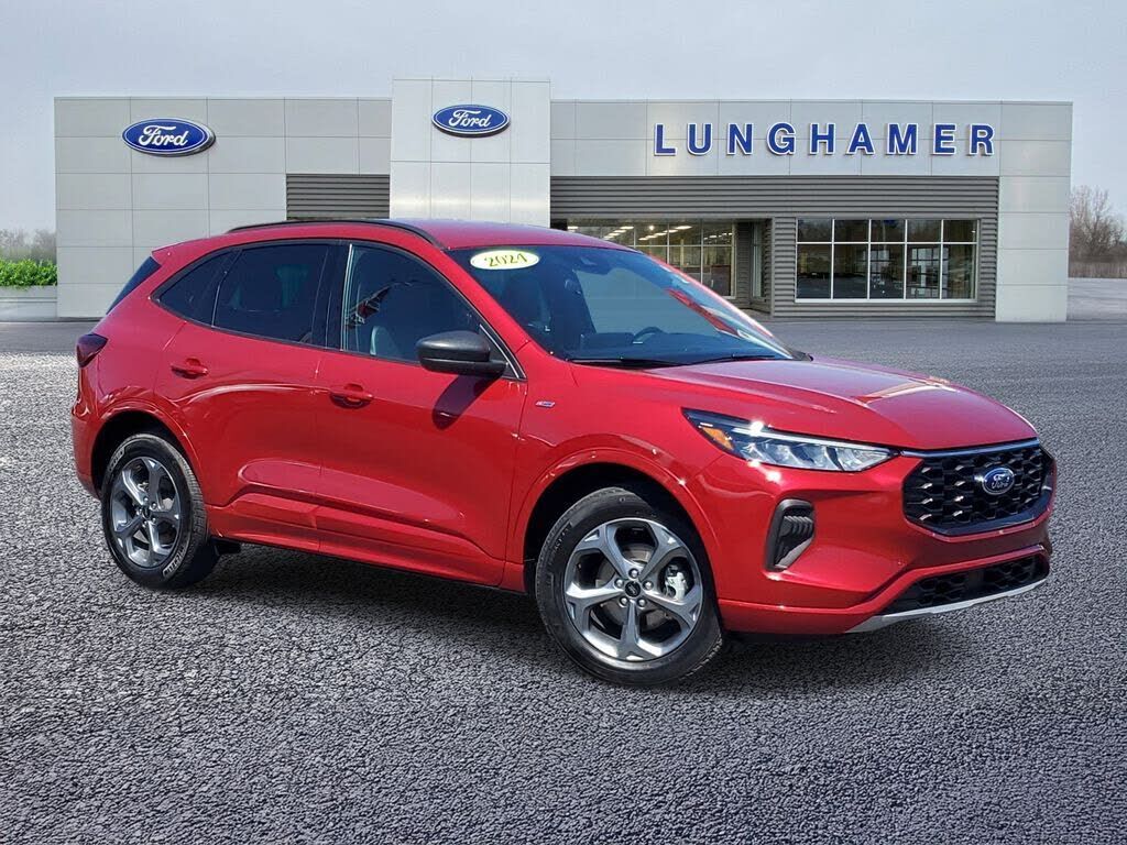 2024 FORD Escape