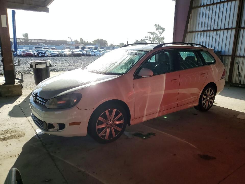 2011 VOLKSWAGEN Jetta Wagon