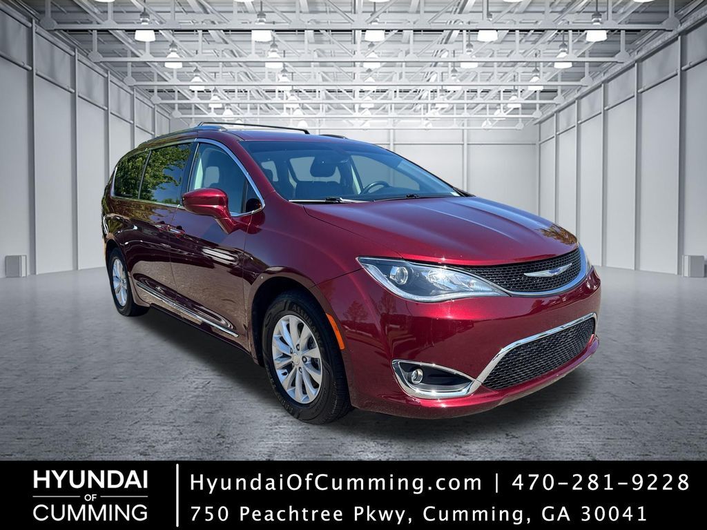 2019 CHRYSLER Pacifica