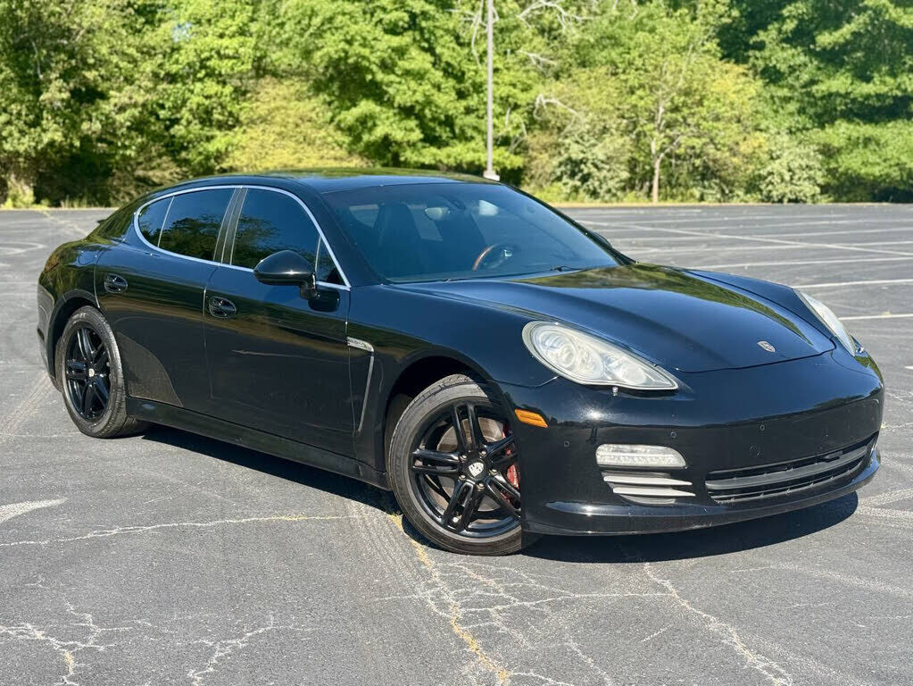 2010 PORSCHE Panamera