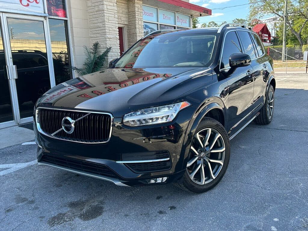 2019 VOLVO XC90
