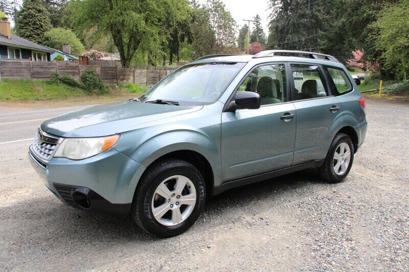 2011 SUBARU Forester