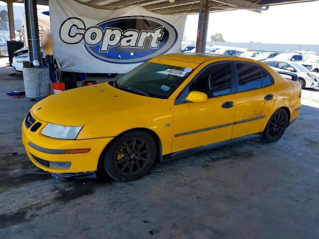 2004 SAAB 9-3