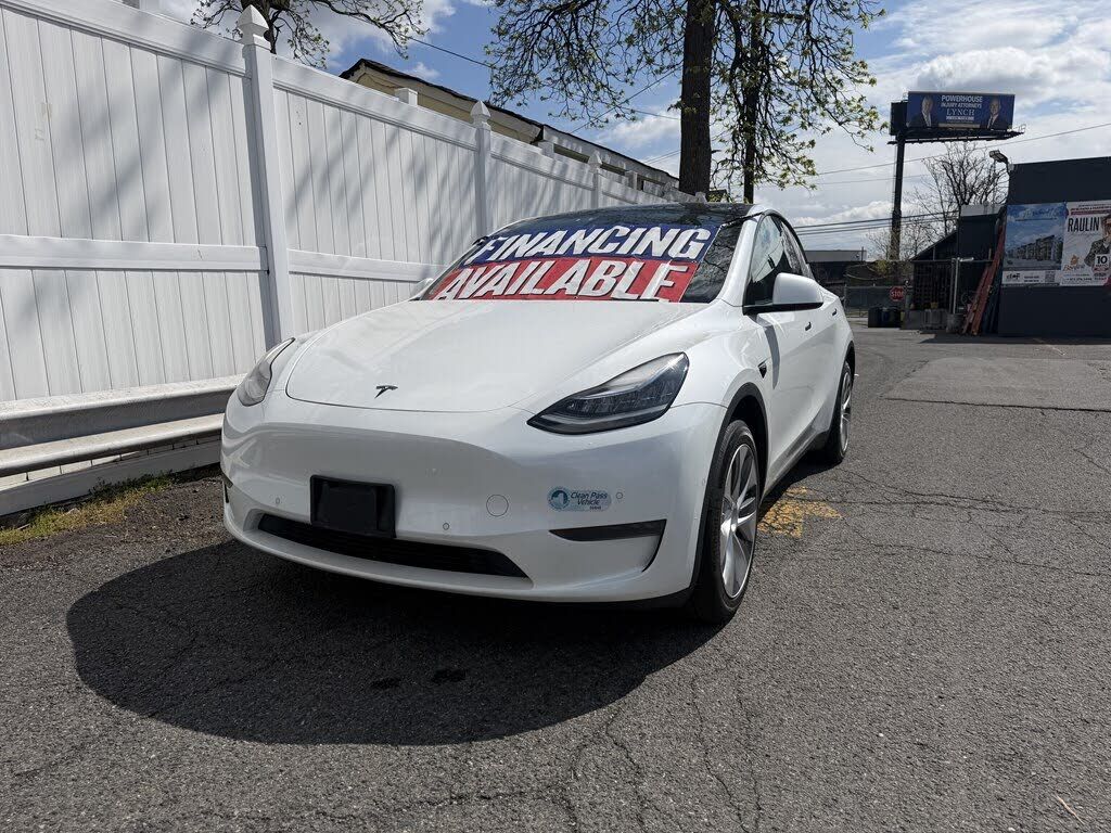 2020 TESLA Model Y