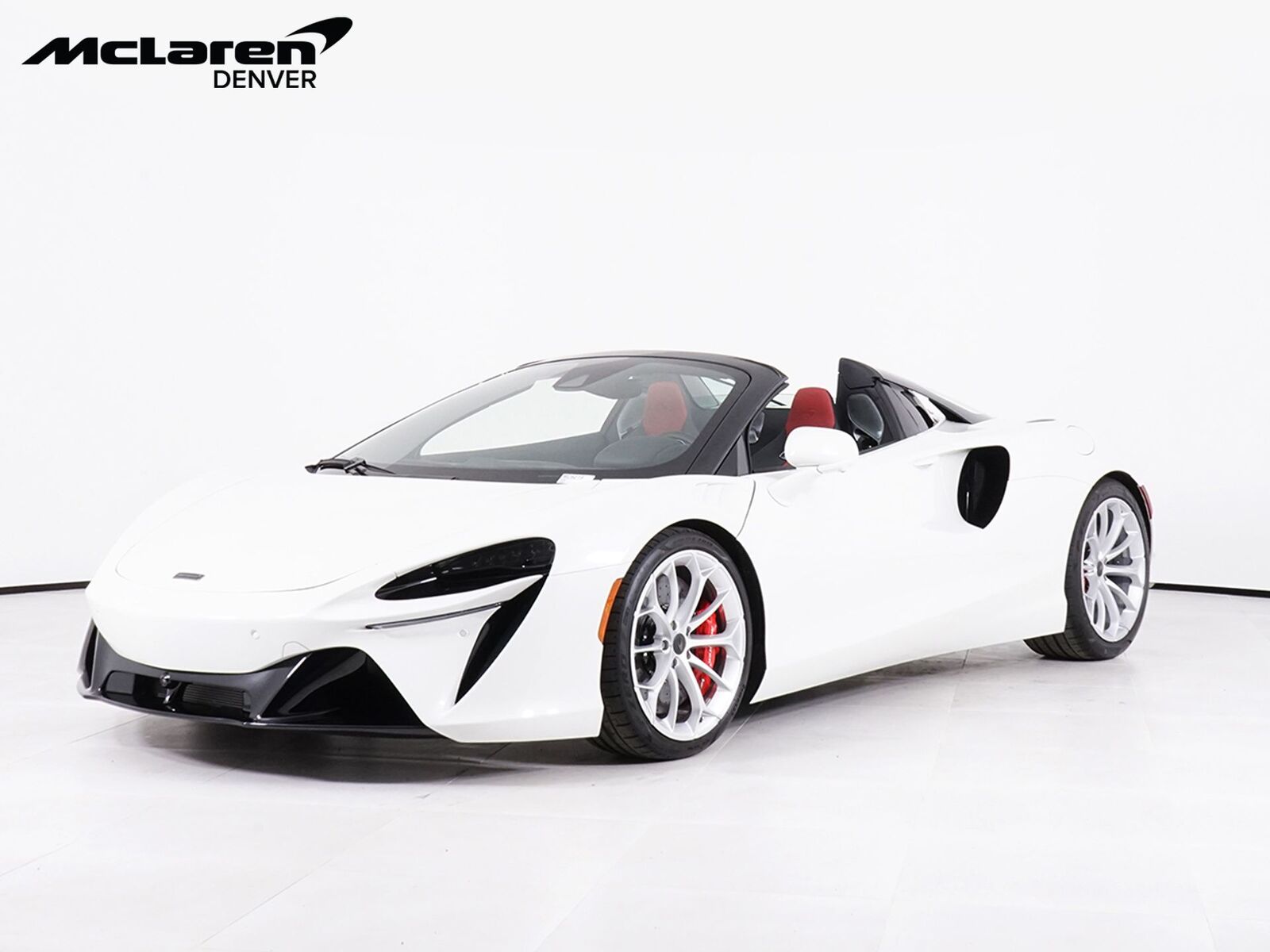 2026 MCLAREN ARTURA