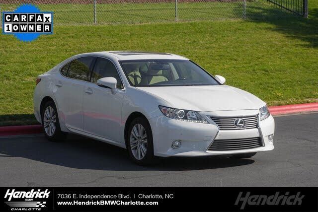 2015 LEXUS ES
