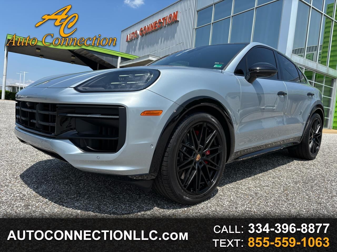 2025 PORSCHE Cayenne