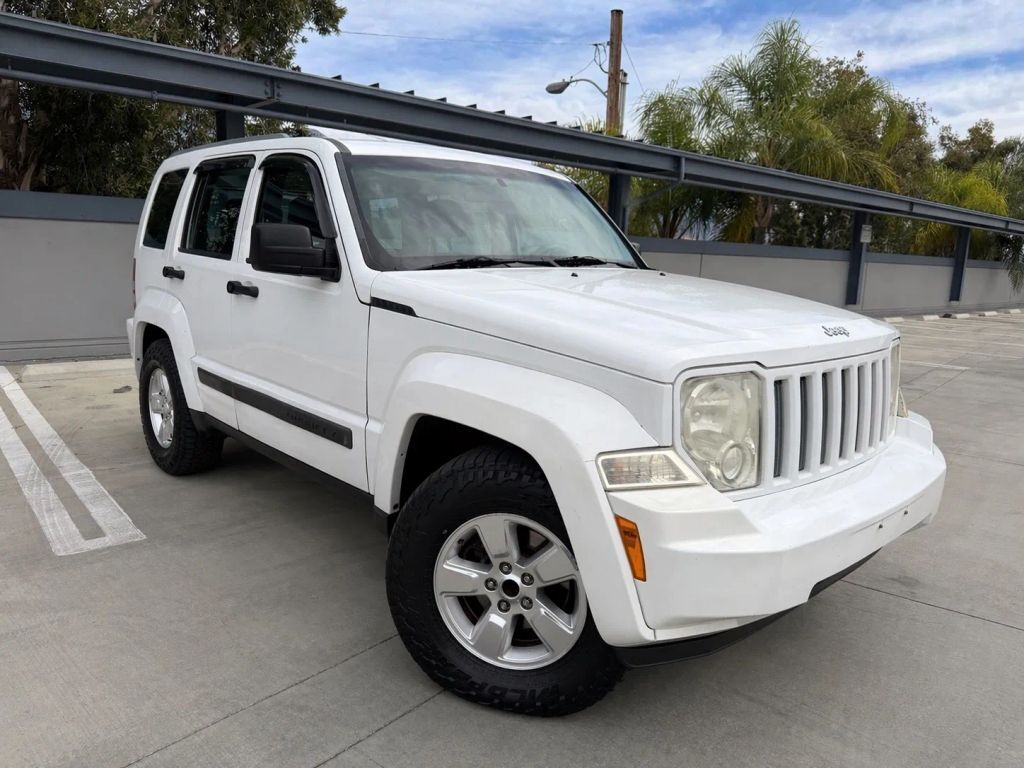 2011 JEEP Liberty