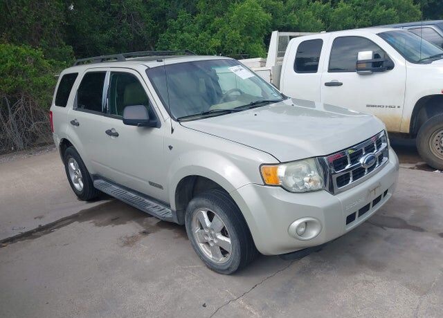 2008 FORD Escape