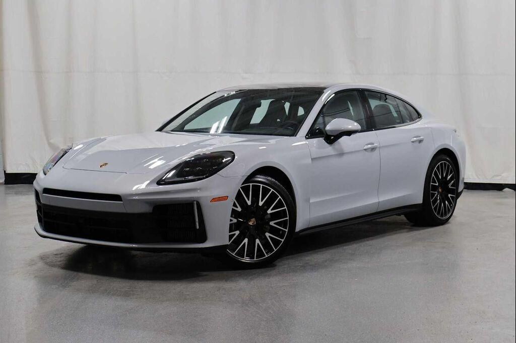 2025 PORSCHE Panamera