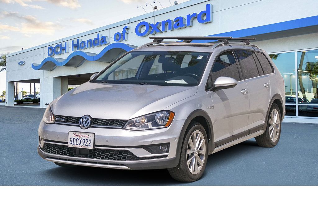 2017 VOLKSWAGEN Golf Alltrack